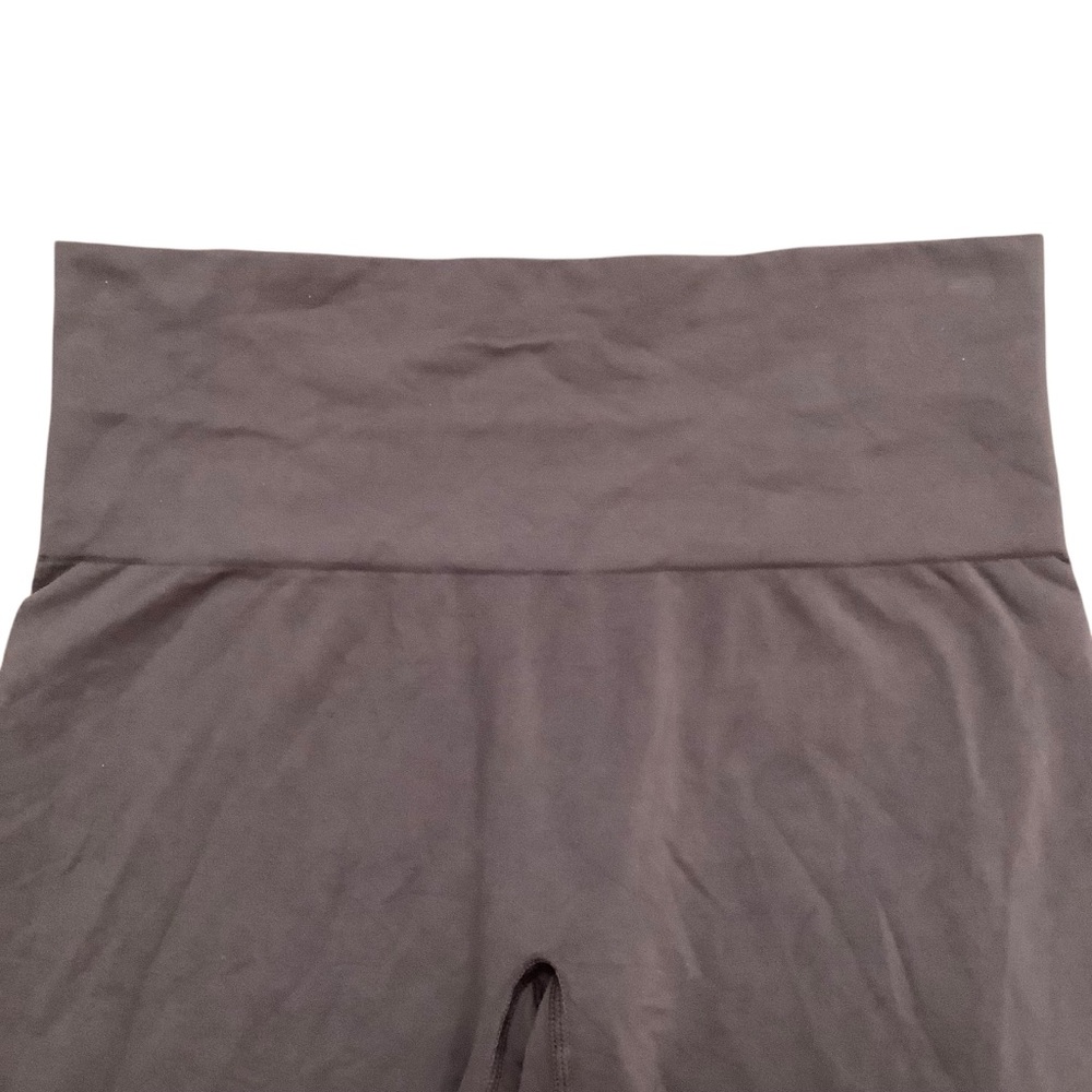 SKIMS Soft Smoothing Seamless Shorts Shapewear Fitted - Picture 3 of 5